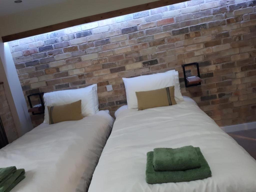 Top Tip Rooms Newmarket Newmarket  Exteriör bild